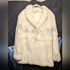 Women's Cream Faux Fur Coat - Classic Shawl Collar